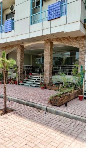 Airport Transit Lodge - image 3