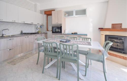 . Amazing Home In Giffoni Valle Piana