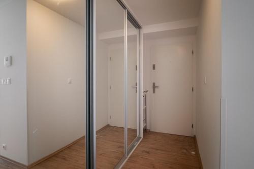 Chic Urban 1BR and Easy Parking, Bratislava (fotografie 3)