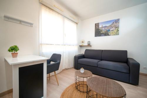 Appartement tout equipe a 6min a pied de la gare st charles in District 03