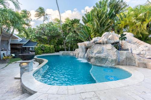 Portlock Paradise Hale home in Hawaii Kai
