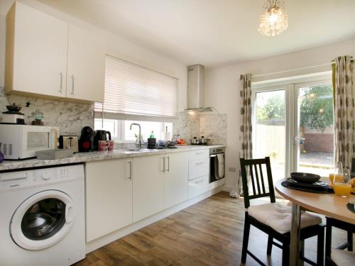 設施, Pass the Keys Bright & Cosy Home with Garden Free Parking in 特倫特布里奇