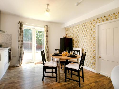 設施, Pass the Keys Bright & Cosy Home with Garden Free Parking in 特倫特布里奇