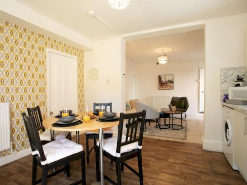 設施, Pass the Keys Bright & Cosy Home with Garden Free Parking in 特倫特布里奇