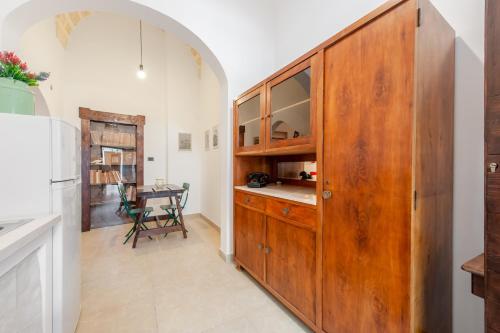 GuestHost - Palazzo Rolli La Stanza della Libreria, Galatone (photo 8)