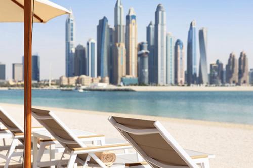 Palm Home next to Nakheel Mall with Private Beach, Дубай (фото 4)