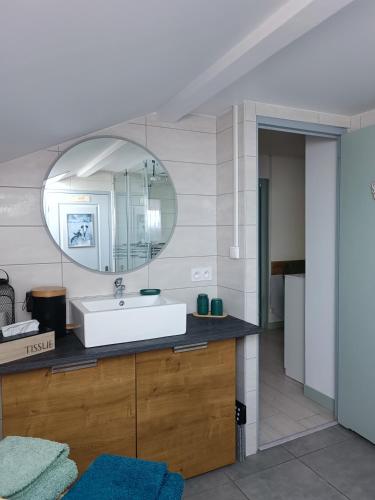 appartement cosy parking privé (appartement cosy parking prive) in Chazey-sur-Ain
