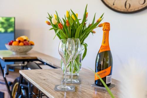 Haus Grande Familienidyll am See in Neubrandenburg