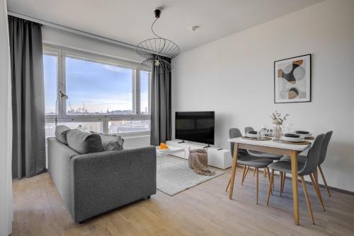 Modern and Stylish 1BR with Balcony and City View, Helsinki (photo 4)