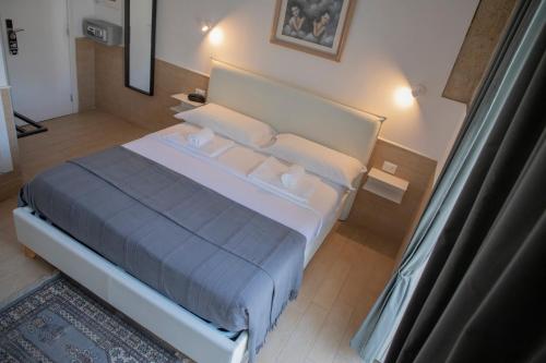 H22 Hotel Room Type - Standard Double Room