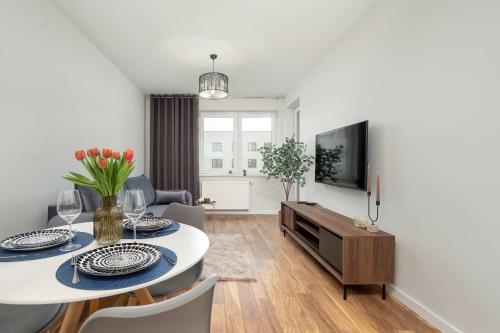 Velvet Apartment with Balcony in Rzeszów by Noclegi Renters