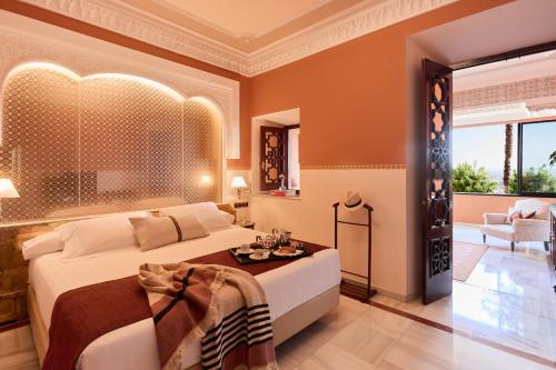room detail thumbnail 0