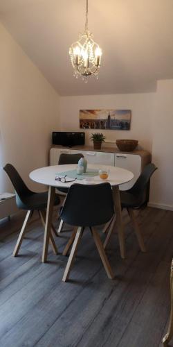 設施, Ferienwohnung "Bella Mosel" in 里奧爾