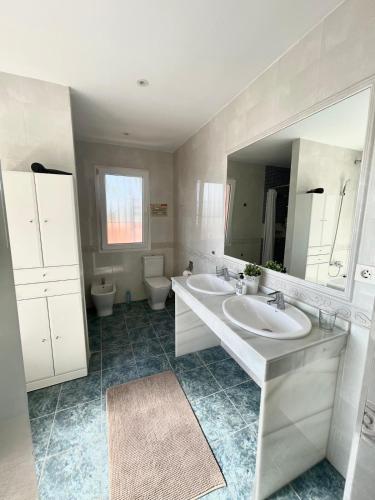 Marbella Deluxe Rooms in Royal Cabopino Townhouse 4