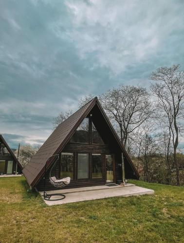 A szálláshely kívülről, Căbănuțele de lângă râu (Cabanutele de langa rau) in Retezat