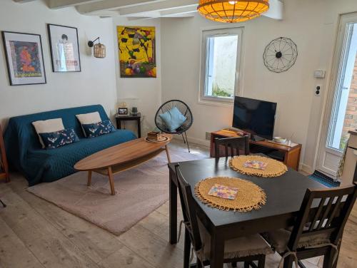 Charmante maison proche Hôtel de ville (Charmante maison proche Hotel de ville) in 安古蘭市中心