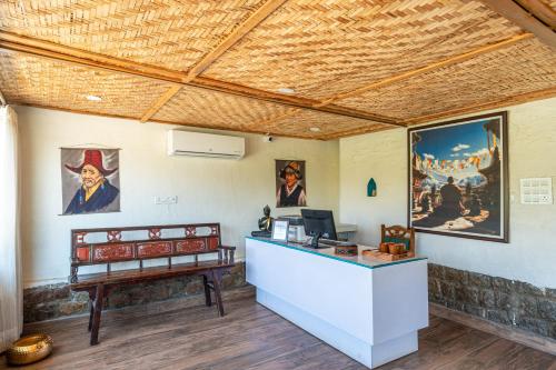 ล็อบบี้, Tree of Life Birdsong Chalets, Dharamshala in ธรรมศาลา