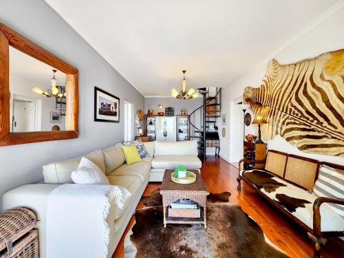 Bluegum Hill Guesthouse & Apartments - image 2