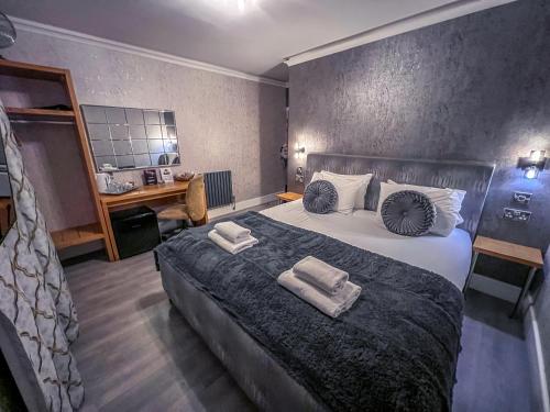 Quayside Hotel & Bar Room Type - Deluxe Double Room