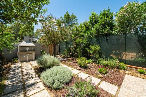 Estay - Grace's House - AirCon - WiFi - BBQ, Villasimius (photo 4)