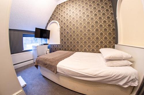 Quayside Hotel & Bar