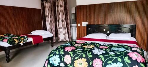 Deluxe Double Room image 1