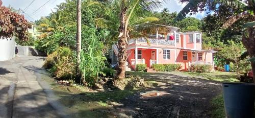 Exterior view, Cozy vacation retreat with free parking in Saint George