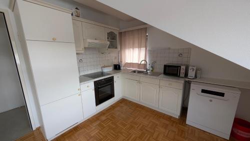 廚房, Niederer's Ferienwohnung Thermennah in 耶內爾斯多夫鎮中心