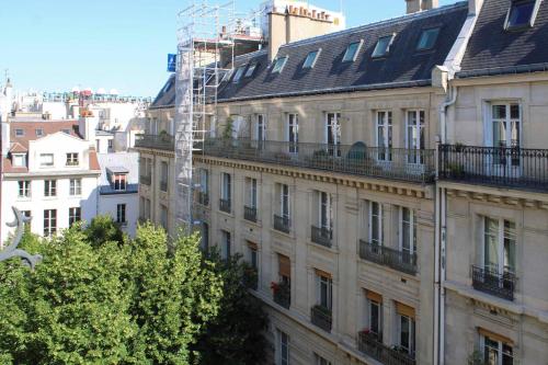 Family duplex - with balcony - main image