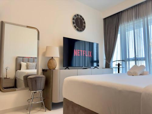 Elegant and Stylish 1BR, Grand Blue, Dubai (foto 7)