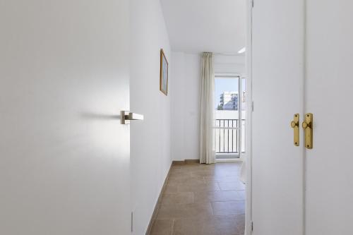 Apartment image 9