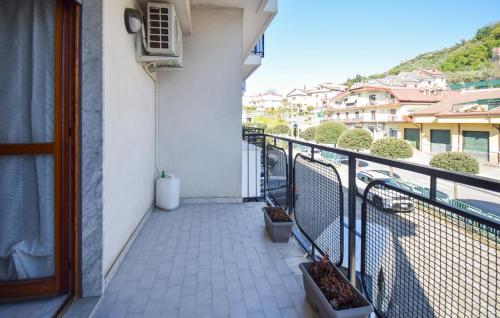 Зовнішній вигляд готелю, 3 Bedroom Cozy Home In Giffoni Valle Piana in Джиффоні-Валле-П'яна