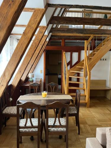 Residence u Vejvodů, Praha (fotografie 7)