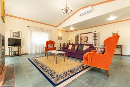 Koplietošanas atpūtas telpa ar TV, River View House in Santa Krusa do Lima
