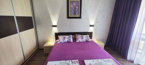 One-Bedroom Apartment with Pool View - A14 image 10