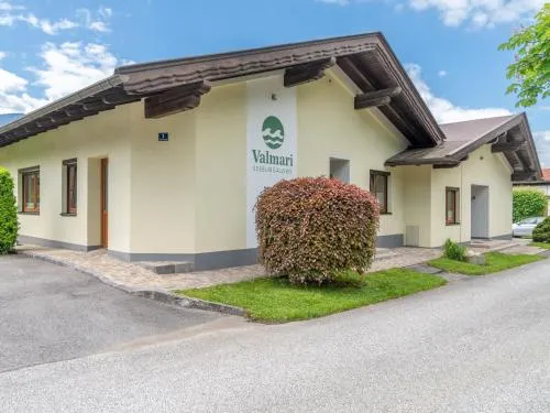 Valmari Seebungalows in Faak am See, Österreich