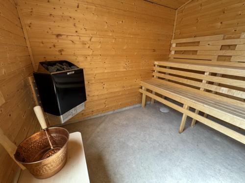 Noretjarns Stugby in Arjang