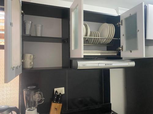 Apartamento renovado parque La Floresta reserva minimo de 21 dias - image 4