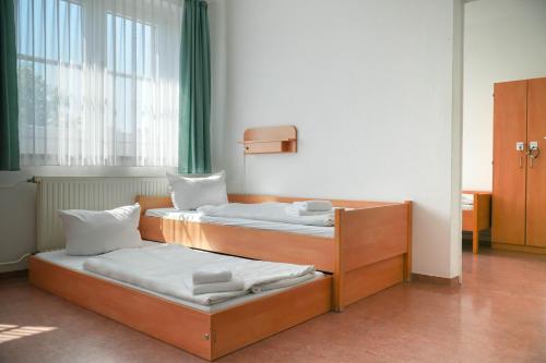 DJH Jugendherberge Dresden - Jugendgästehaus - image 8