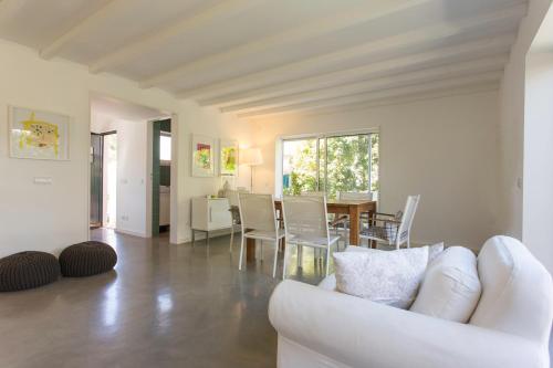 FLH Melides Beach House in เมลิเดส