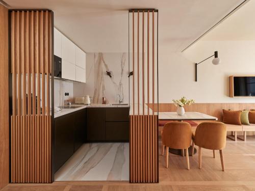The Julius Prague - image 3