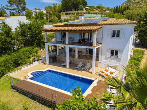 Villa with Private Pool room in Villa Heura 18
