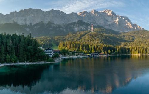 Eibsee Hotel - image 13