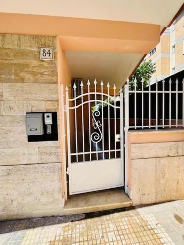 Holidays in Battistini terrace and metro A, Roma (foto 7)