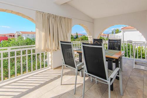 Iekārtas, Apartmani Sanja in Vir