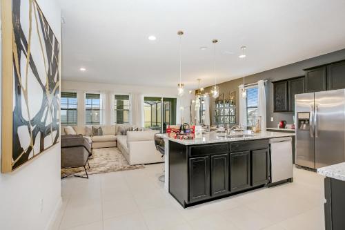 Last Minute Disney Getaway! Private Pool, Hot Tub & Games Room. Book Now! #21452 in Davenport, USA