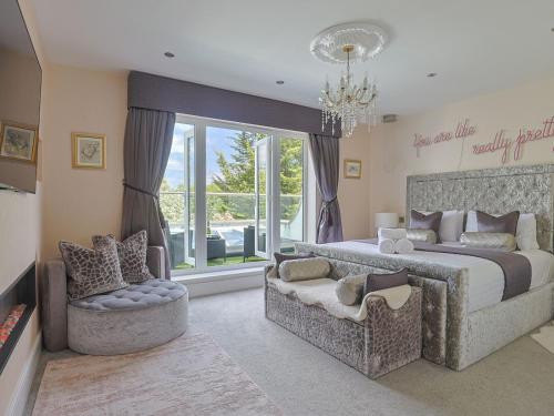 Pass the Keys Luxury Villa with Hot Tub - 5 minutes to Legoland, Windsor (zdjęcie 7)
