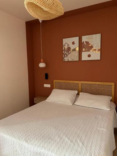 2 bedrooms, 2 beds