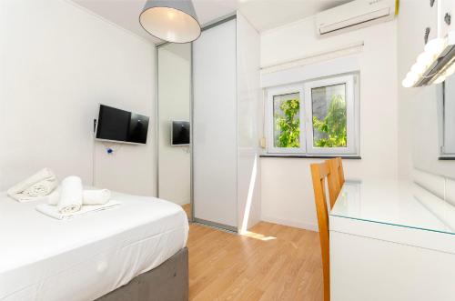 Apartment image 4