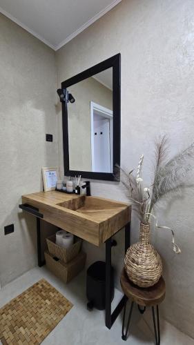 Two-Bedroom House image 3